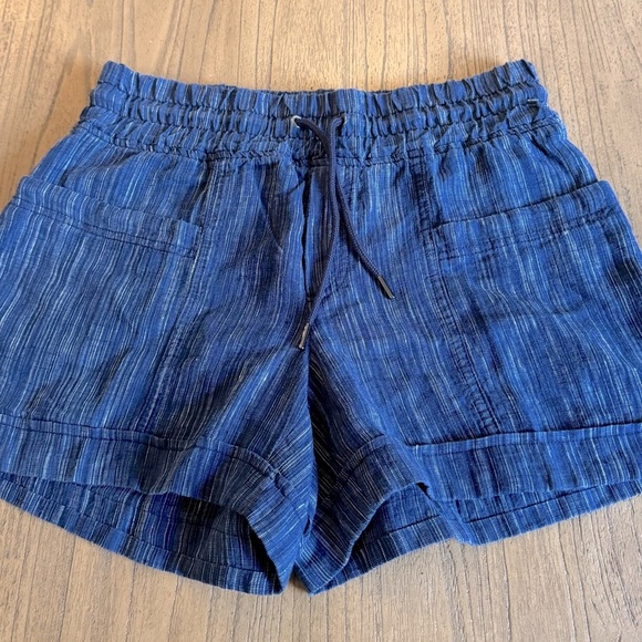 Athleta Pants - Athleta Cabo Linen Short Size 4